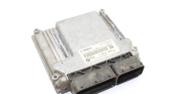 BMW 5 E60 E61 Engine control unit/module 7812500 0281015552