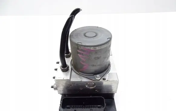 BMW X3 E83 ABS Pump 3421416