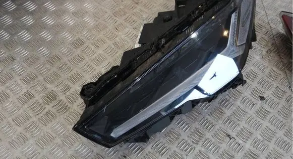 Lamborghini Urus Headlight/headlamp 4ML941035C
