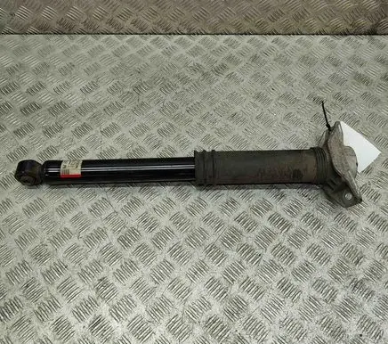 Nissan Qashqai J12 Rear shock absorber/damper 562106UA1B