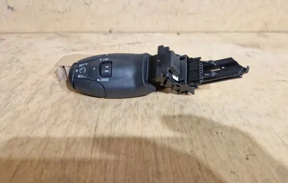 Peugeot 607 Cruise control stalk 96470494XT 12272002