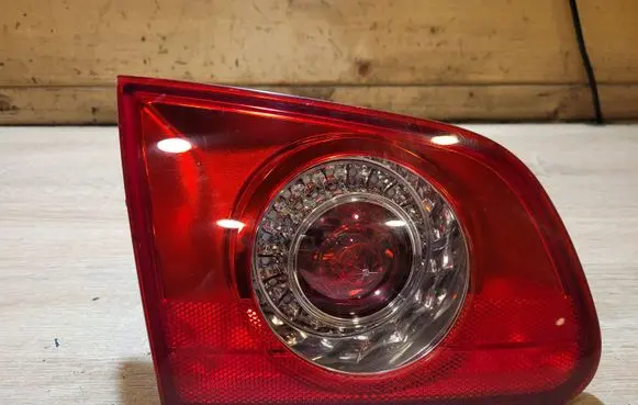 Volkswagen PASSAT B6 Tailgate rear/tail lights 3C9945093
