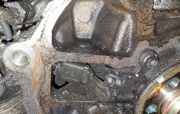 Volkswagen PASSAT B6 Crankshaft position sensor