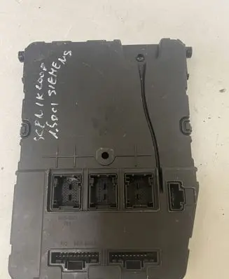 Renault Scenic II - Grand scenic II Comfort/convenience module 8200780028