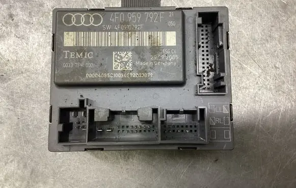 Audi A6 S6 C6 4F Door control unit/module 4F0959792F 4F0910792F 0033TFK0001
