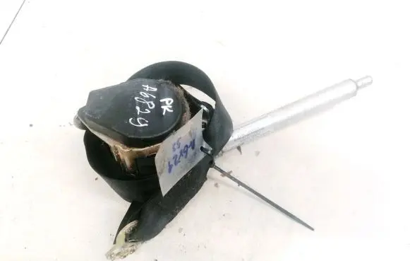 Audi A4 S4 B5 8D Front seatbelt 8D0857705A
