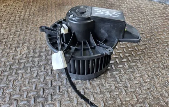 Dodge Durango III Heater fan/blower AY2727006361
