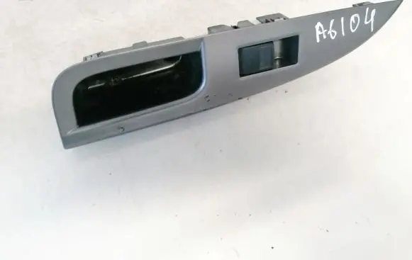 Toyota Urban Cruiser (XP110) Electric window control switch 7427252100 74272-52100
