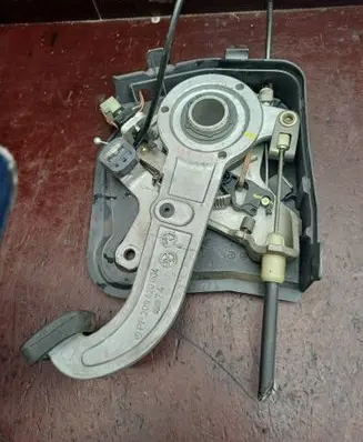 Mercedes-Benz E W211 Handbrake/parking brake lever assembly PP209420004