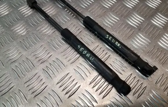Audi A4 S4 B6 8E 8H Tailgate/trunk strut/damper 4B5827552G