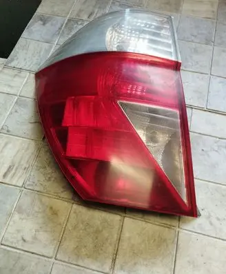 Honda FR-V Rear/tail lights