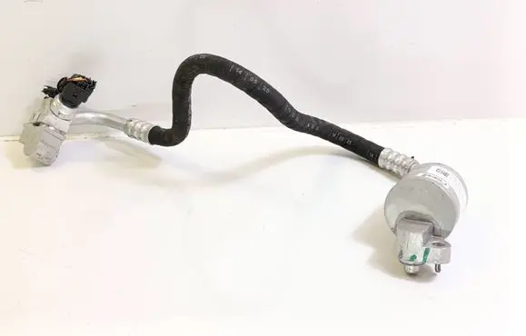 BMW i4 Air conditioning (A/C) pipe/hose 9474788