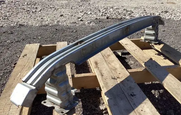 Peugeot 807 Front bumper cross member