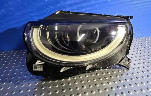 Fiat 500E Headlight/headlamp 00521400320