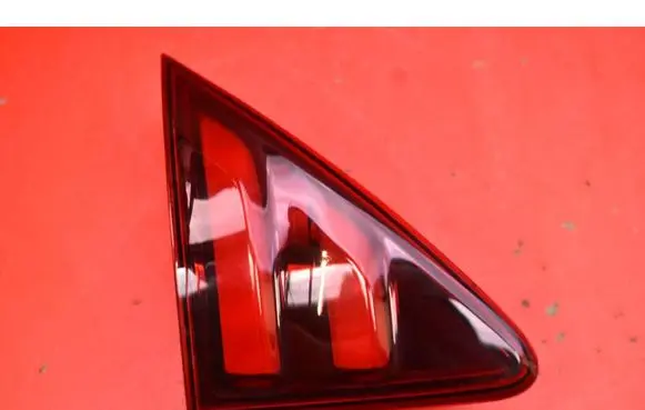 Peugeot 3008 I Rear/tail lights 9805511380