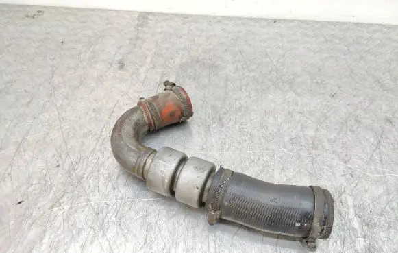 Ford Mondeo MK IV Intercooler hose/pipe