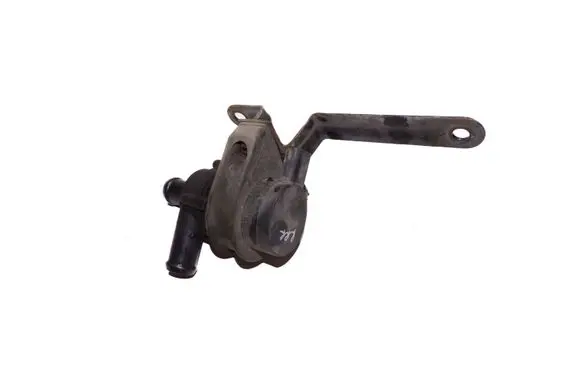 Volkswagen Scirocco Water pump
