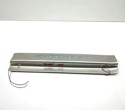 Mitsubishi L200 Front sill trim cover 7656A249XA