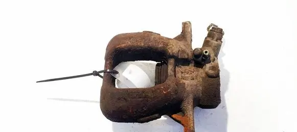Peugeot 407 Front brake caliper 