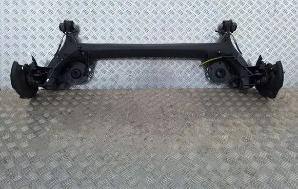 Toyota Yaris XP210 Rear axle beam S25165206