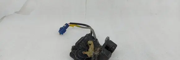 Toyota Avensis T250 Loading door lock 