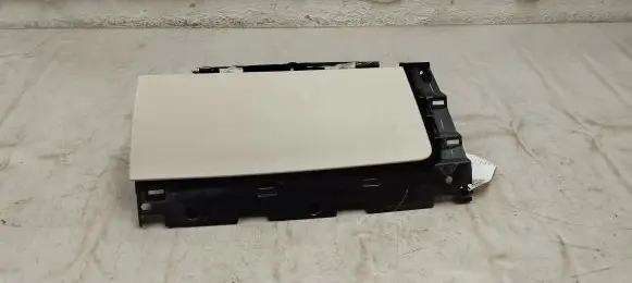 Tesla Model S Glove box 100229900C 100332722P A090888