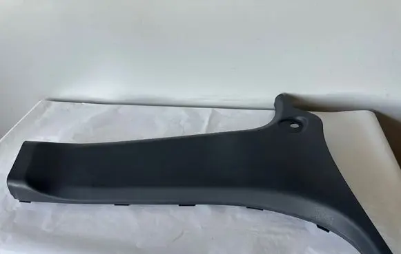 Mercedes-Benz B W246 W242 (B) pillar trim (bottom) 2466920222