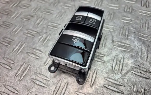 Mercedes-Benz S W221 Electric window control switch A2218709510