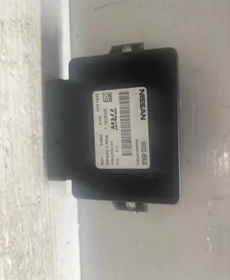 Nissan Qashqai Hand brake control module 360324BA0A 32620330 A2C92013800