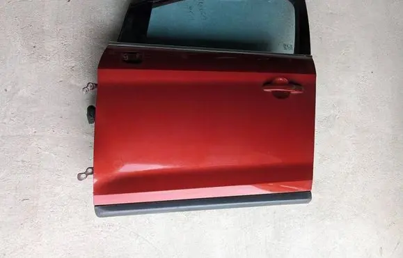 Ford Kuga I Front door 