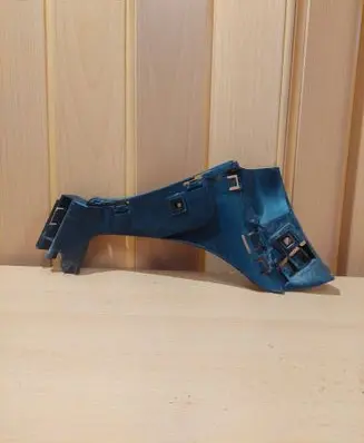 Volvo C30 Rear bumper mounting bracket 30655937