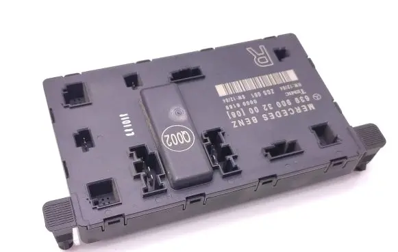 Mercedes-Benz Vito Viano W639 Door control unit/module 6399003200