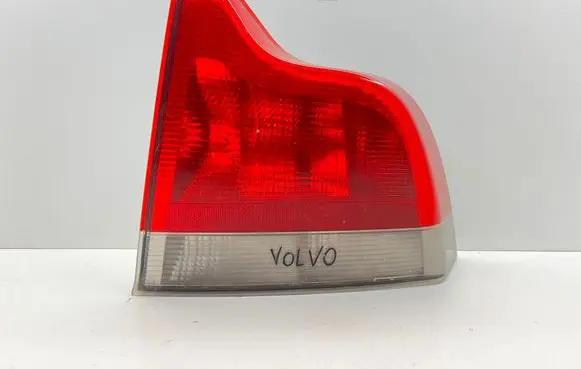 Volvo S60 Rear/tail lights 8664080 8664082
