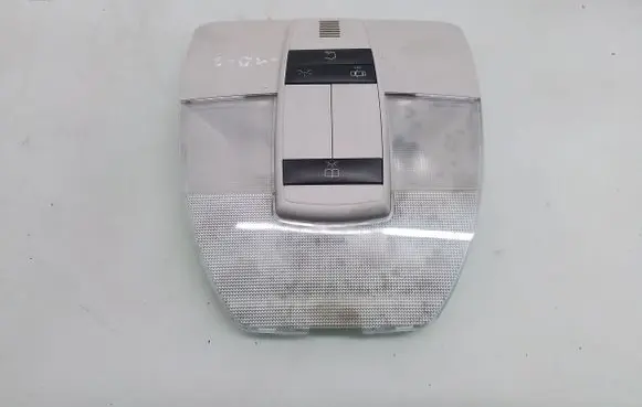 Mercedes-Benz B W245 Front seat light