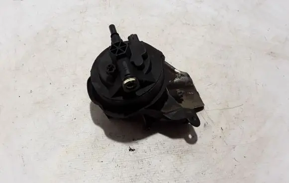 Volvo V50 Fuel filter housing 30725048