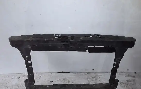 Skoda Yeti (5L) Radiator support slam panel 5L0805591