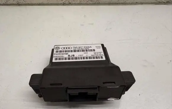 Volkswagen PASSAT B7 Gateway control module 7N0907530AA