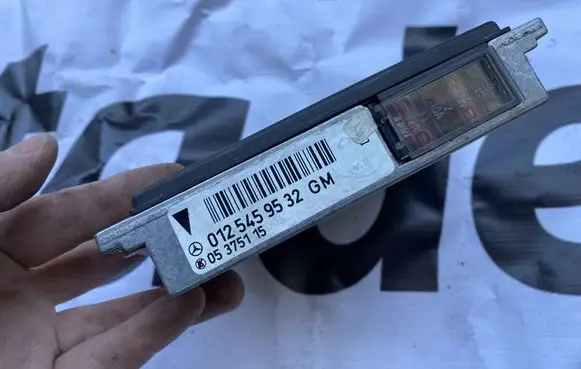 Mercedes-Benz S W140 Engine control unit/module A0125459532 0125459532