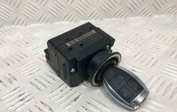 Mercedes-Benz CLS C219 Ignition lock A2115452308