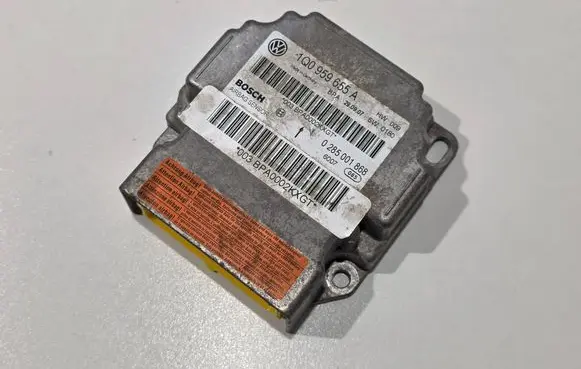 Volkswagen Eos Airbag control unit/module 1q0959655a