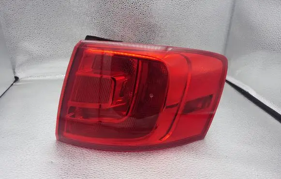 Volkswagen Jetta VI Rear/tail lights 5C6945096