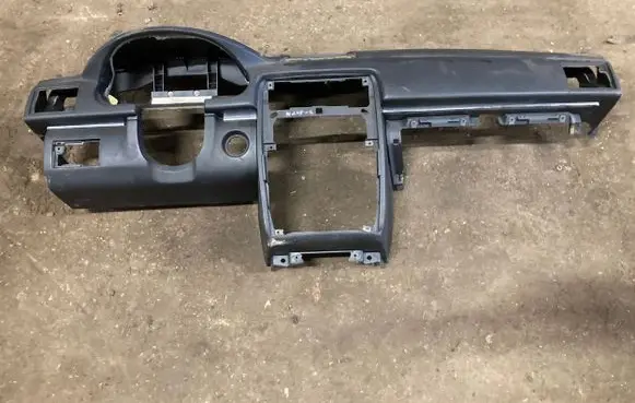 Mercedes-Benz B W245 Dashboard 16968008879 A16968008879