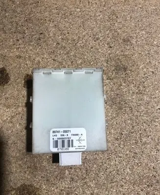 Toyota Avensis T250 Door central lock control unit/module 8974105071