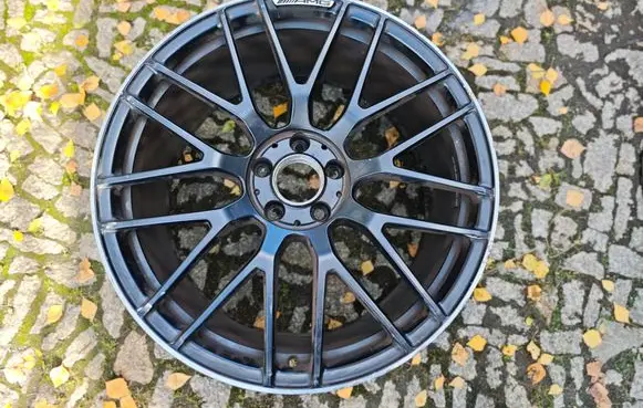Mercedes-Benz C AMG W205 R20 alloy rim A2054016100