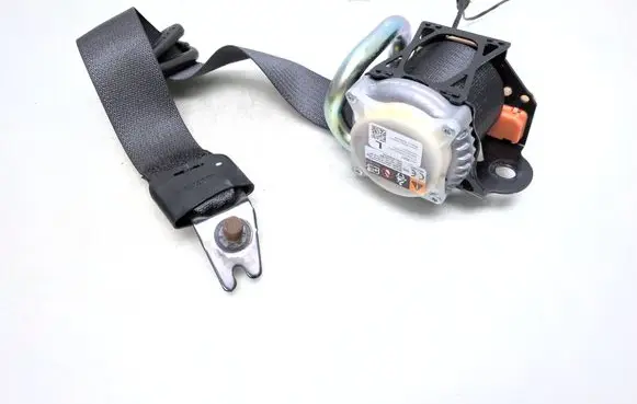 Opel Insignia B Rear seatbelt 39133021 565485871