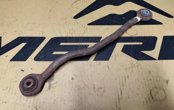 Chrysler 300 - 300C Rear upper control arm/wishbone