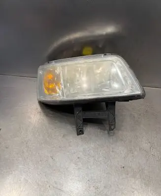 Volkswagen Transporter - Caravelle T5 Headlight/headlamp 7H1941016N 0301191302 13661367