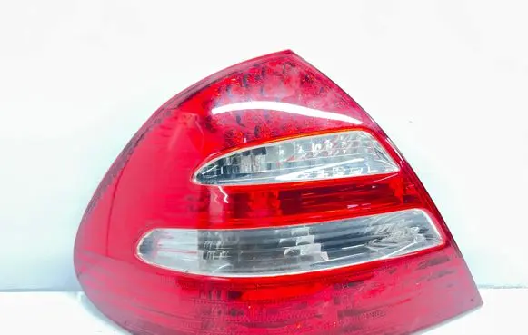 Mercedes-Benz E W211 Rear/tail lights A2118200564