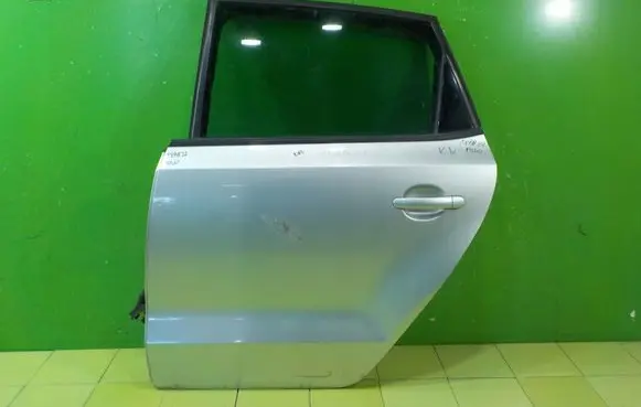 Volkswagen Polo V 6R Rear door 18AB27