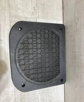 Mini One - Cooper F56 F55 Subwoofer grill/trim 9265331